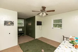 156 Co Rd 818, Buna, TX 77612 - Photo 21