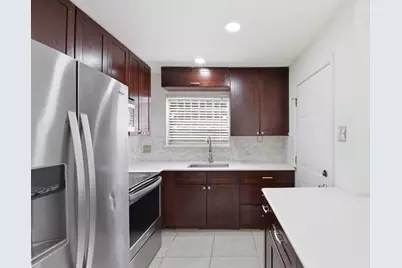 7900 Westheimer Road #147, Houston, TX 77063 - Photo 9