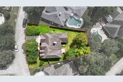 127 N Hawthorne Hollow Circle, The Woodlands, TX 77384 - Photo 35