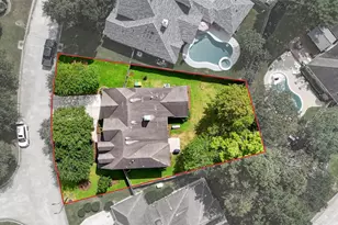 127 N Hawthorne Hollow Cir, The Woodlands, TX 77384 - Photo 37