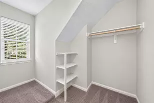 127 N Hawthorne Hollow Cir, The Woodlands, TX 77384 - Photo 27
