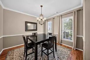 127 N Hawthorne Hollow Cir, The Woodlands, TX 77384 - Photo 7