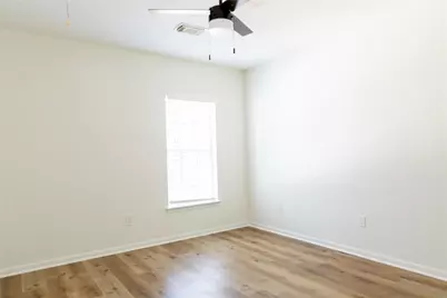 22 Cottage Grove Place, The Woodlands, TX 77381 - Photo 19