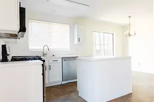 22 Cottage Grove Pl, The Woodlands, TX 77381 - Photo 5