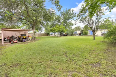 120 Willow Street, Humble, TX 77338 - Photo 33
