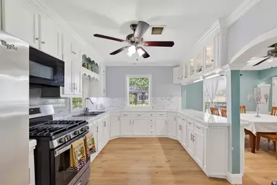 7404 Erath Street, Houston, TX 77023 - Photo 7