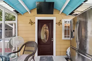 7404 Erath St, Houston, TX 77023 - Photo 23