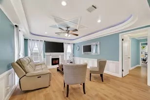 7404 Erath St, Houston, TX 77023 - Photo 3