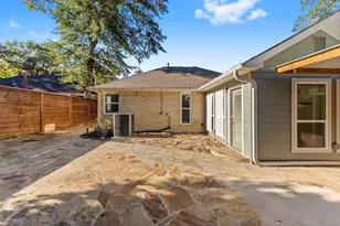 22 Shady Oak Ln, Conroe, TX 77304 - Photo 41