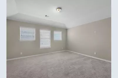 8707 W Crescent Lake Circle, Baytown, TX 77521 - Photo 23