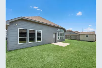 8707 W Crescent Lake Circle, Baytown, TX 77521 - Photo 31