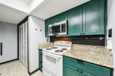 5634 Birchmont Drive #C, Houston, TX 77091 - Photo 5