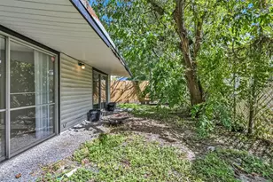 931 W Cavalcade St, Houston, TX 77009 - Photo 7
