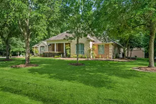 1114 Commons Waterway Dr, Huffman, TX 77336 - Photo 3