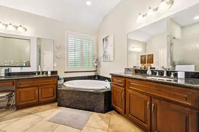 1114 Commons Waterway Drive, Huffman, TX 77336 - Photo 23