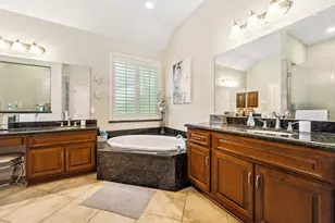 1114 Commons Waterway Dr, Huffman, TX 77336 - Photo 23