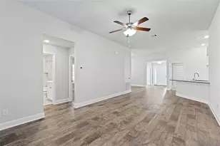 2708 Golden Palms Ln, Texas City, TX 77568 - Photo 3