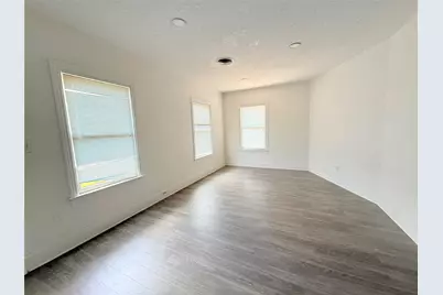 3417 Wisconsin Street #B, Baytown, TX 77520 - Photo 7