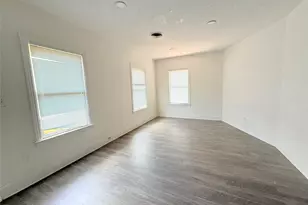 3417 Wisconsin St, Baytown, TX 77520 - Photo 7