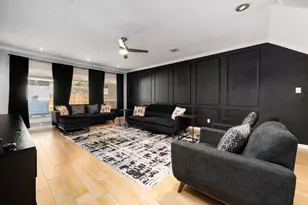 5338 Holly View Dr, Houston, TX 77091 - Photo 5