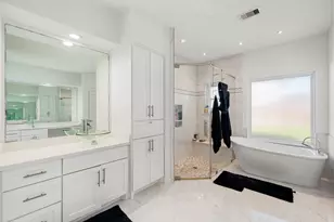 5338 Holly View Dr, Houston, TX 77091 - Photo 19