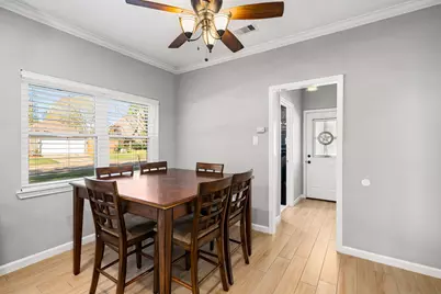 5338 Holly View Drive, Houston, TX 77091 - Photo 15