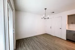 12524 Pebblestone St, Houston, TX 77072 - Photo 5