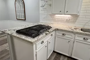 2418 Tinechester Dr, Houston, TX 77339 - Photo 9