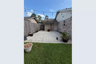 2418 Tinechester Drive, Houston, TX 77339 - Photo 17