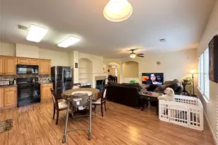 2211 Winding Hollow Dr, Katy, TX 77450 - Photo 11