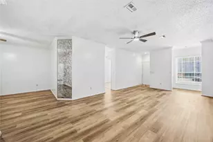 9410 Stonehouse Ln, Houston, TX 77025 - Photo 5