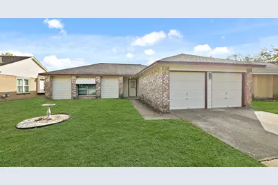 1325 Canyon Springs Drive, La Porte, TX 77571 - Photo 1