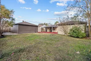 15514 Diana Ln, Houston, TX 77062 - Photo 23