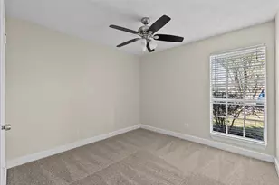 15514 Diana Ln, Houston, TX 77062 - Photo 13