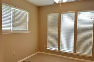3800 Kingsway Dr, Baytown, TX 77521 - Photo 29
