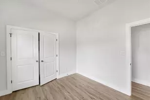 4818 Paula St, Houston, TX 77033 - Photo 7