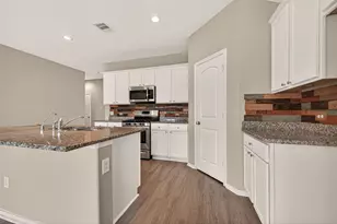 18361 Timbermill Ln, New Caney, TX 77357 - Photo 15