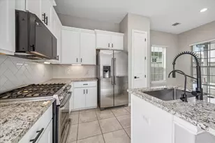 4719 Glen Isle Dr, Houston, TX 77009 - Photo 19