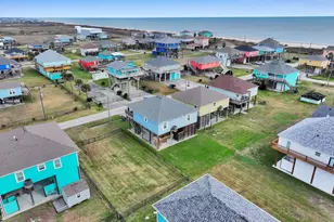 857 Wommack, Crystal Beach, TX 77650 - Photo 43