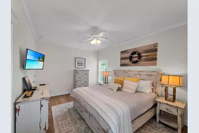 857 Wommack, Crystal Beach, TX 77650 - Photo 35