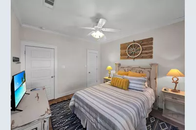 857 Wommack, Crystal Beach, TX 77650 - Photo 25