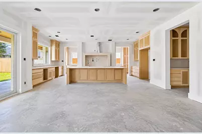 1335 Gardenia Drive, Houston, TX 77018 - Photo 7