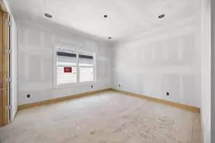 1335 Gardenia Dr, Houston, TX 77018 - Photo 23