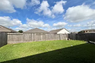 1639 Mustang Cyn Wy, Houston, TX 77049 - Photo 5