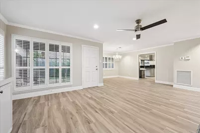 11 Pembrook Court, Bellaire, TX 77401 - Photo 15