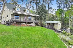 270 Andrew Jackson Cir, Hemphill, TX 75948 - Photo 11