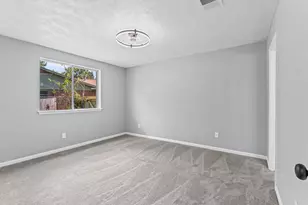 506 Kenwood Ln, Houston, TX 77013 - Photo 15