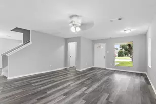 19905 Telegraph Square Ln, Katy, TX 77449 - Photo 5