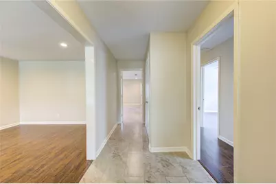 9611 Greenwillow Street, Houston, TX 77096 - Photo 5