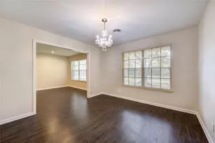 9611 Greenwillow St, Houston, TX 77096 - Photo 17